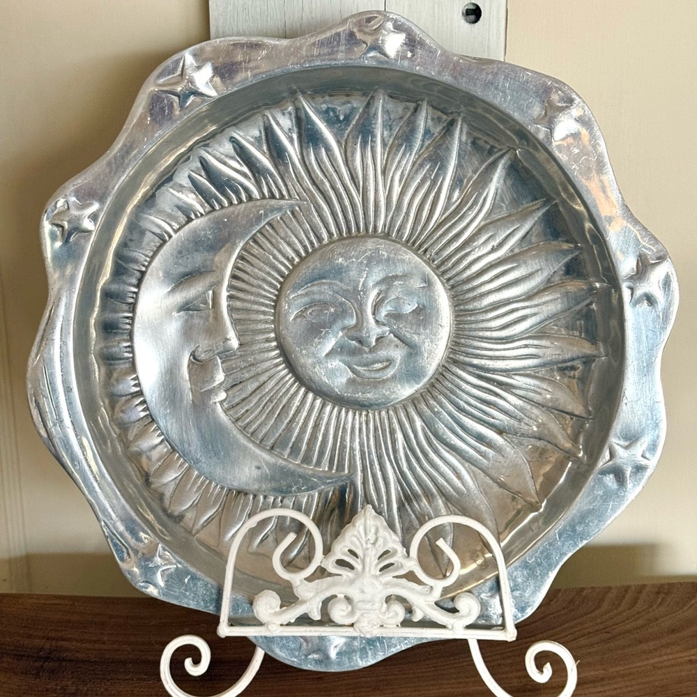 Vintage Celestial Pewter Decorative Bowl, by Ismael Valenzuela Romo Vari Disenos